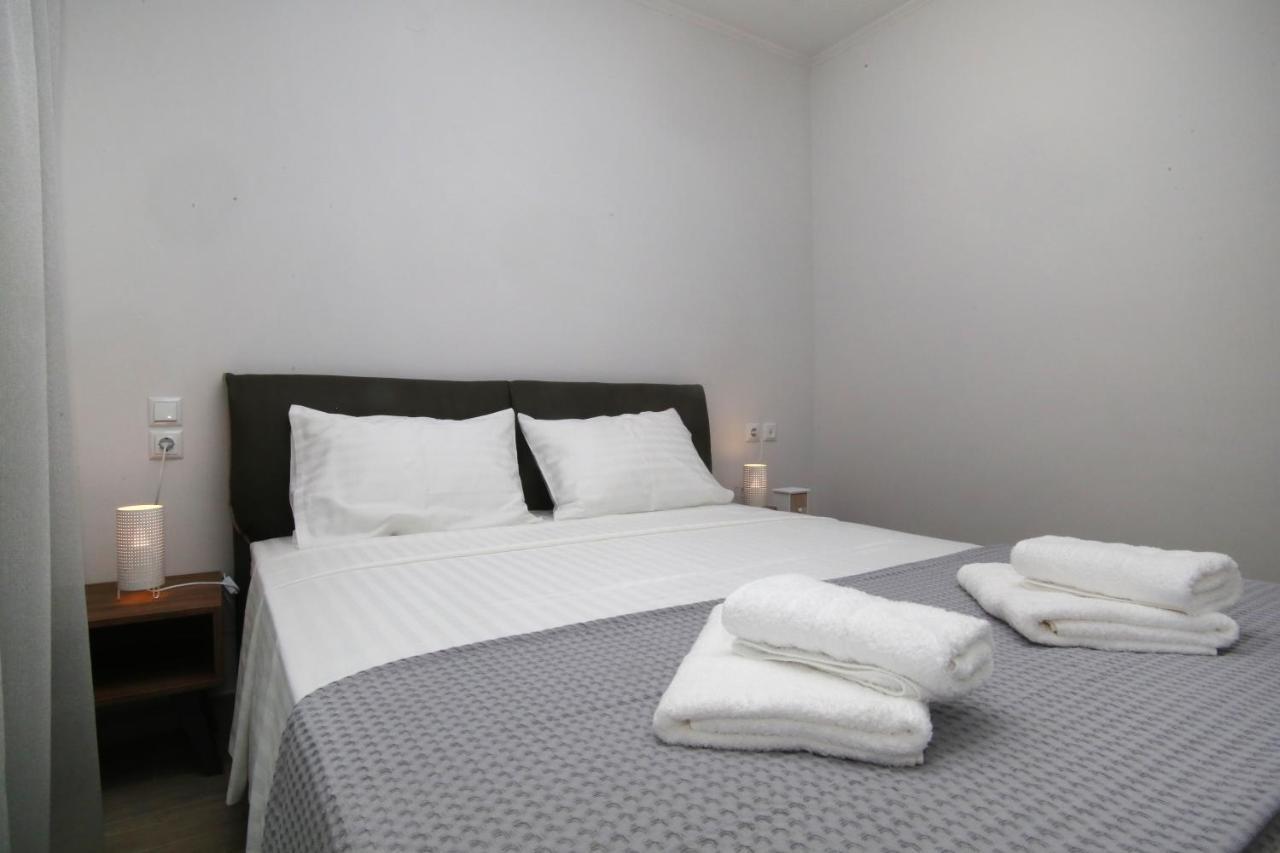 Aparthotel Sunsetperamos à Néa Péramos Extérieur photo