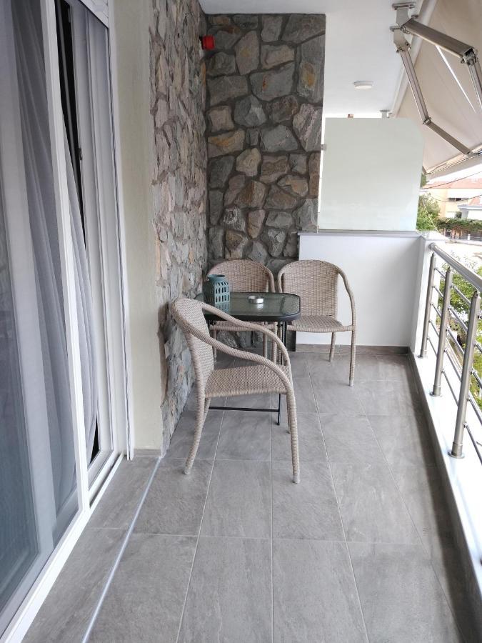 Aparthotel Sunsetperamos à Néa Péramos Extérieur photo