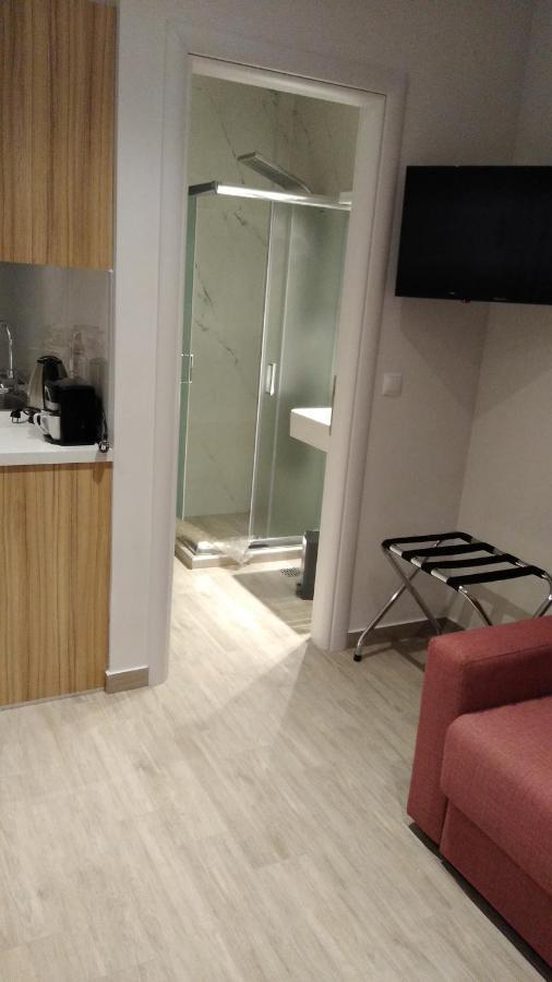 Aparthotel Sunsetperamos à Néa Péramos Extérieur photo